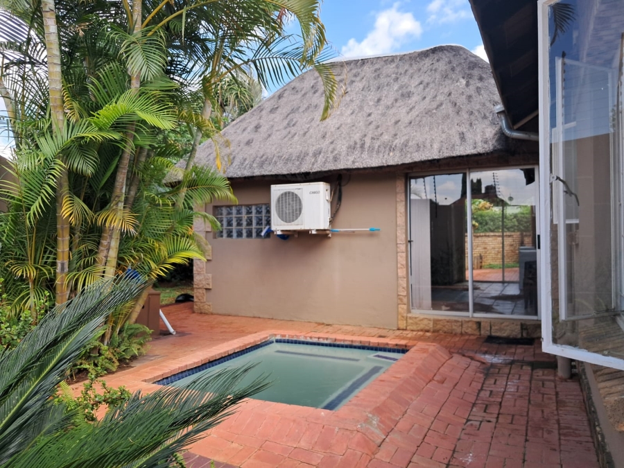 4 Bedroom Property for Sale in Waterval East North West